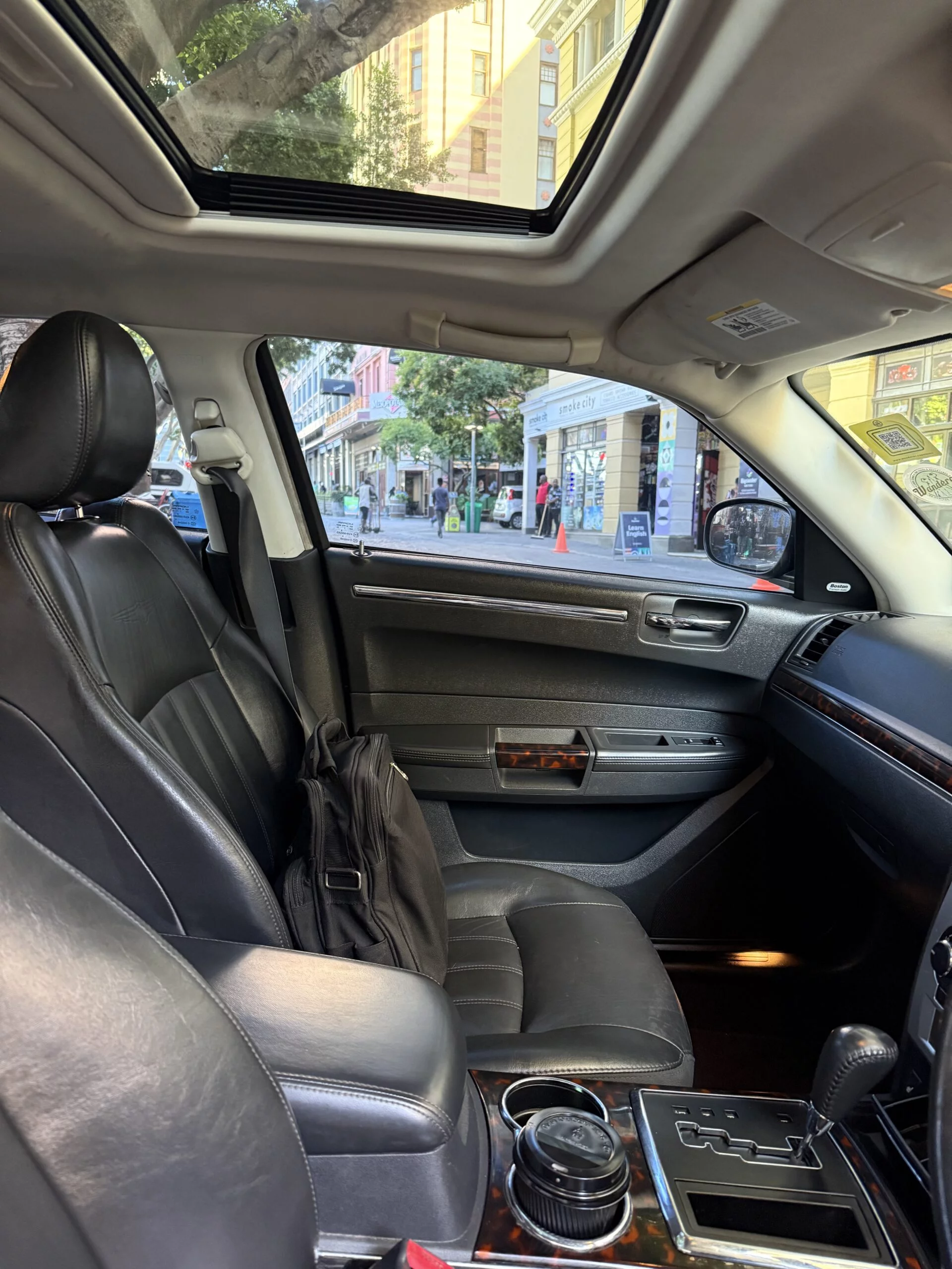 Chrysler 300C — Wanderer Cape Town fleet photo 7
