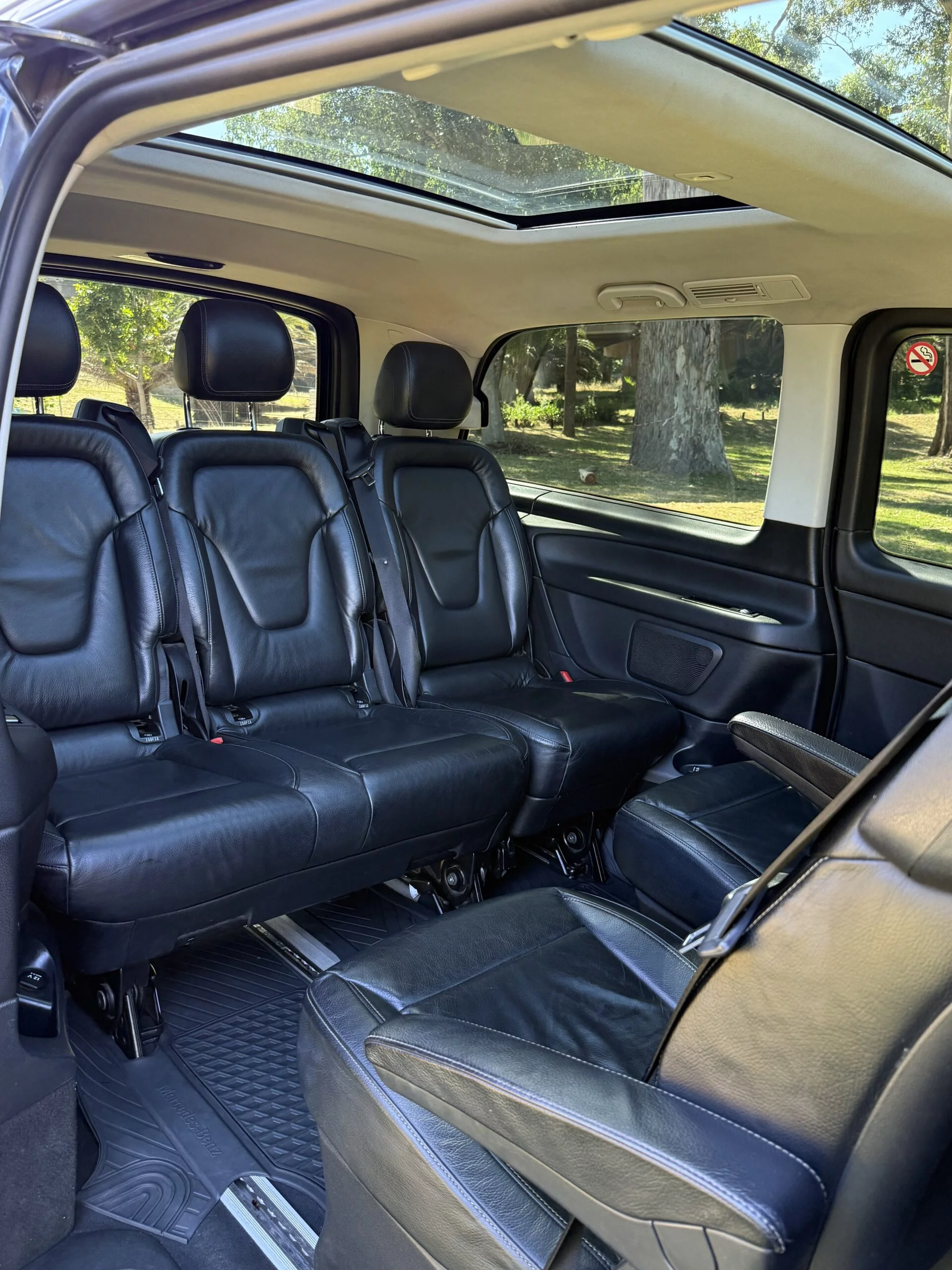 Mercedes-Benz V-Class — Wanderer Cape Town fleet photo 2