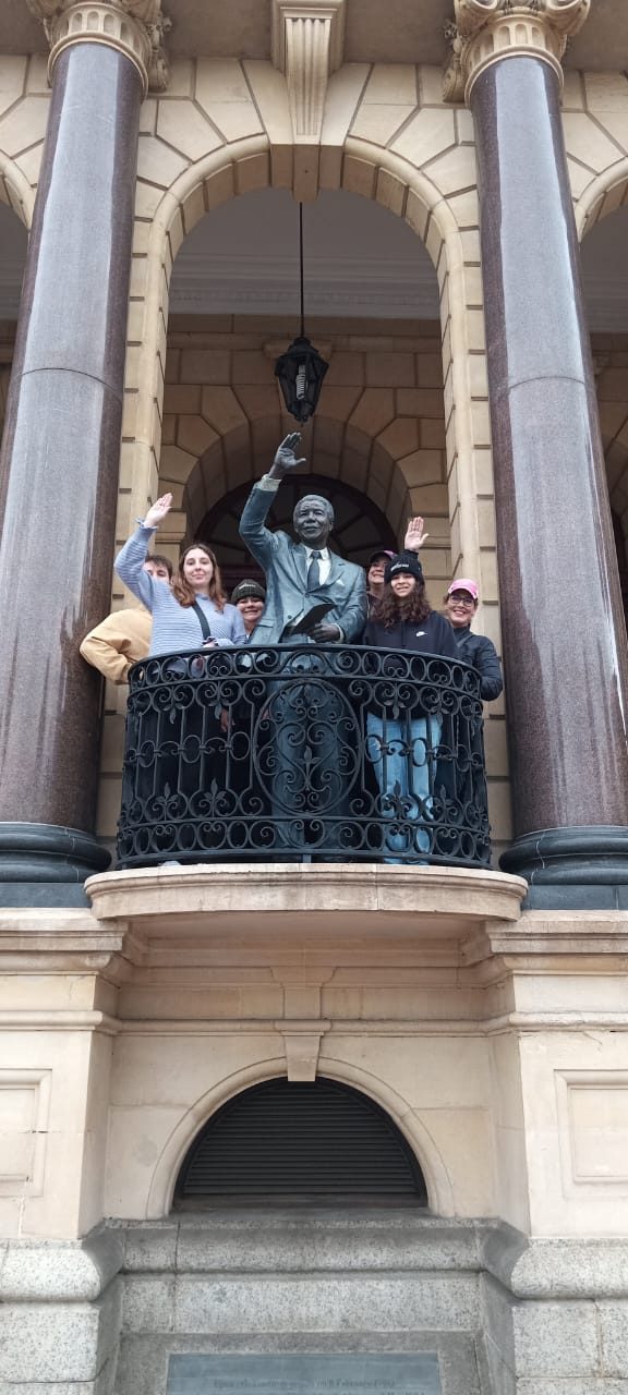 Grand Parade and Cape Town City Hall on private city tour