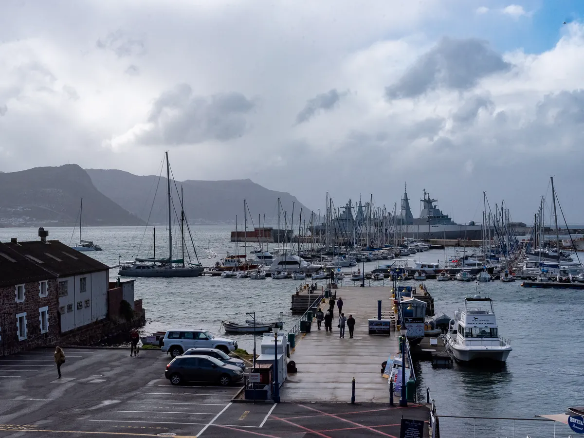Harbour village on the False Bay coastline between Simon's Town, Kalk Bay and Muizenberg