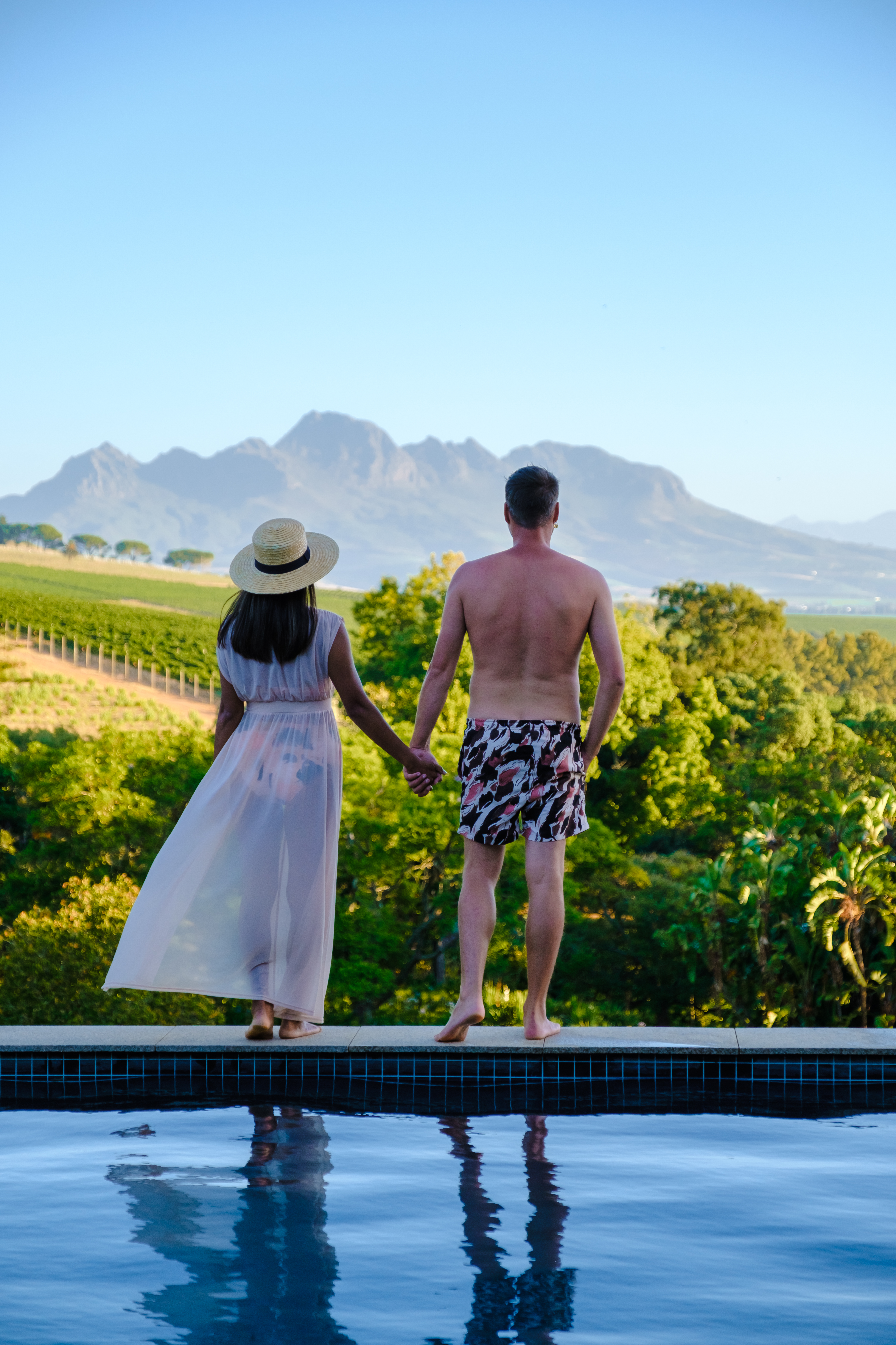 2 Day Winelands Experience — private Stellenbosch, Franschhoek and Paarl wine tour with overnight — Wanderer Tours and Travel