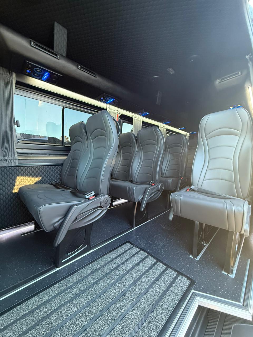Mercedes-Benz Sprinter — Wanderer Cape Town fleet photo 6
