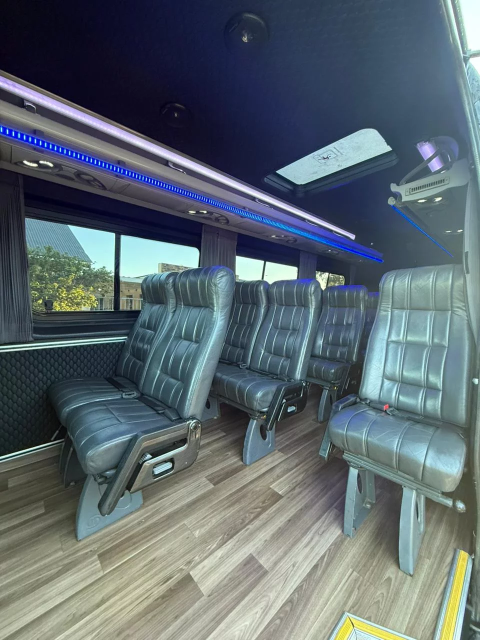Mercedes-Benz Sprinter — Wanderer Cape Town fleet photo 5
